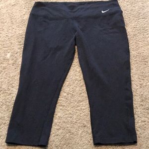 Nike training capris
